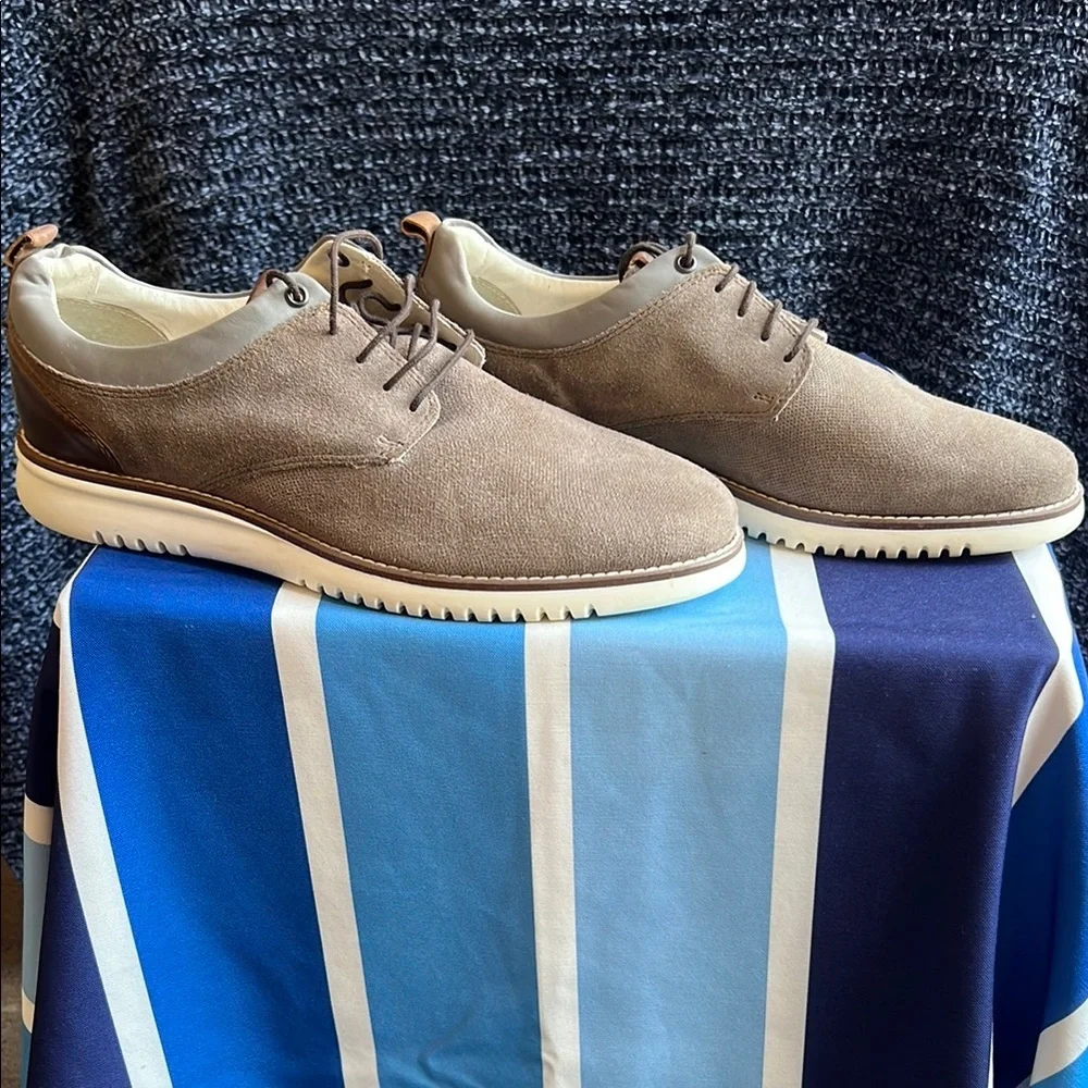 Alfani Taupe Canvas Lace-Up Oxfords